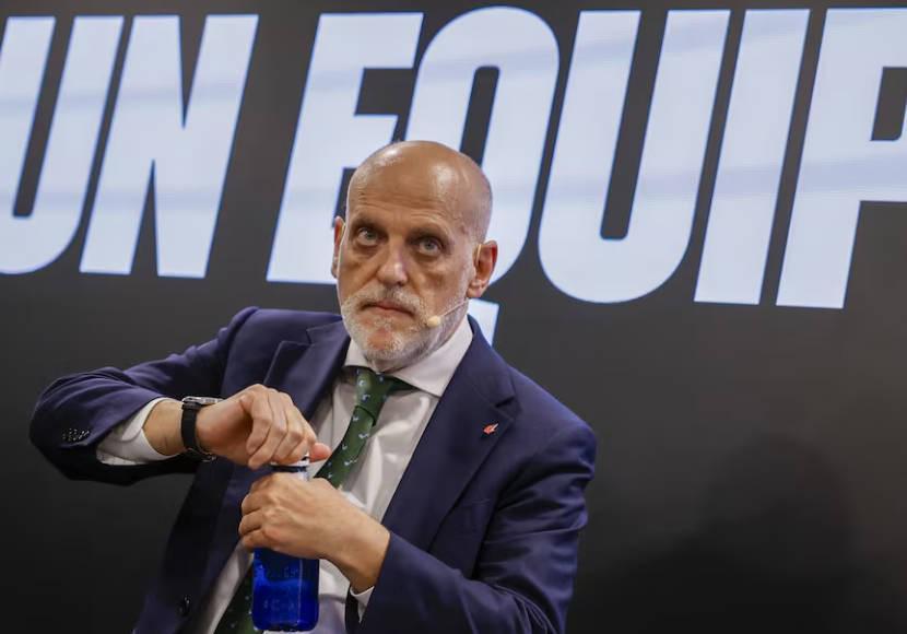 开云-特瓦斯谈西蒙尼和维尼修斯冲突：这都是场上的事，只是小插曲